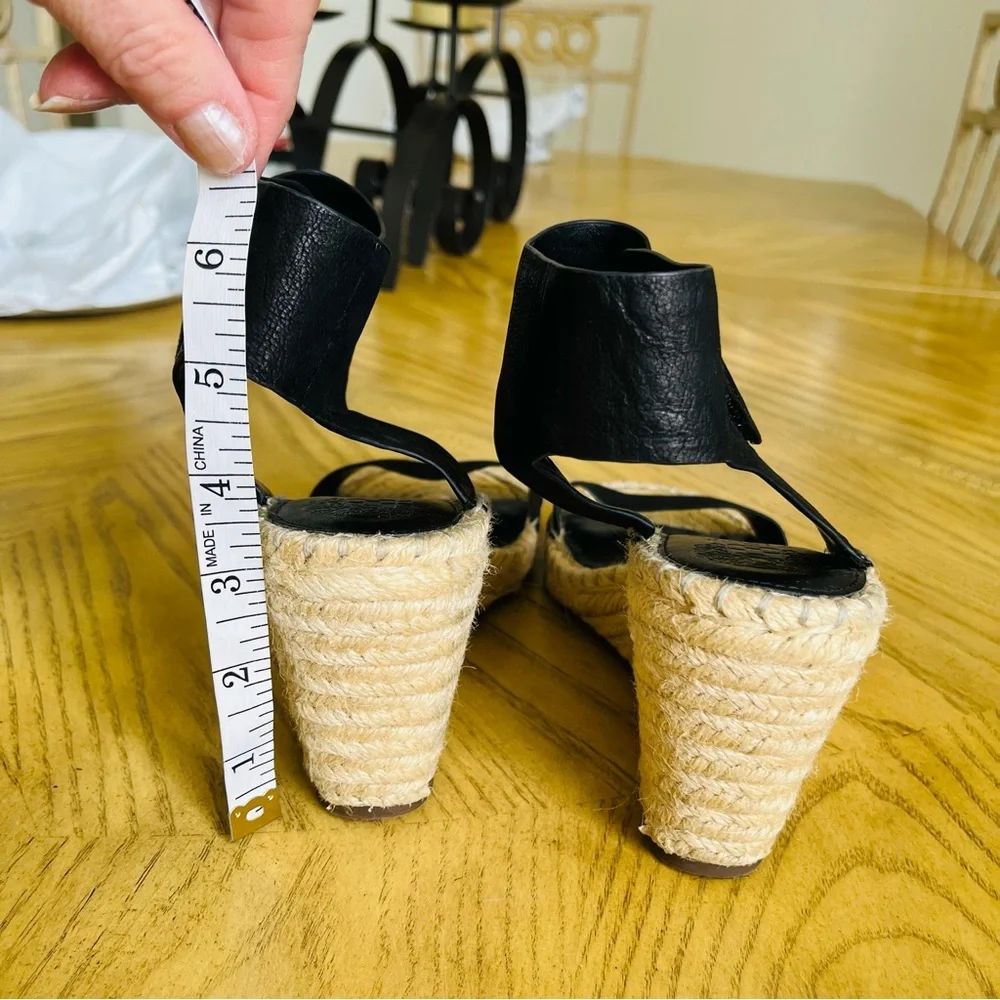 Vince Camuto Wedge Espadrille Sandals Levista